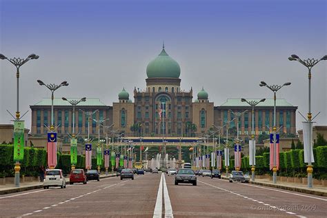 Perdana menteri malaysia keempat 16 julai 1981 hingga 30 oktober 2003. Jabatan Perdana Menteri Malaysia - Wikipedia Bahasa Melayu ...