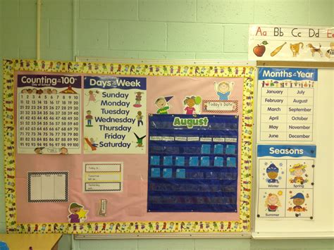 Kindergarten Classroom Calendar Calendar Bulletin Boards Classroom