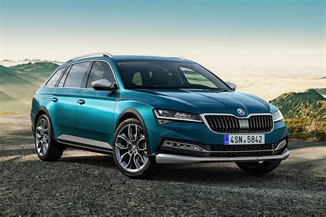 New Skoda Superb Scout joins facelifted line-up | Auto Express