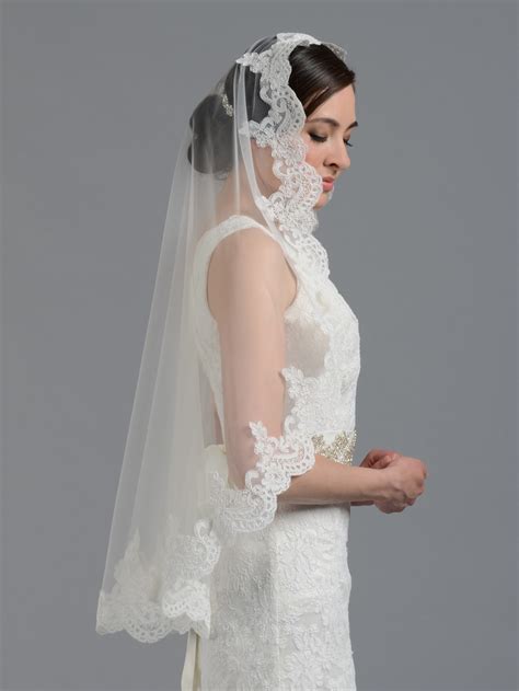 Bridal Mantilla veil elbow/fingertip/chapel V032n ivory/white