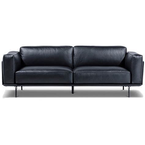 Montauk Sofa — Weisshouse