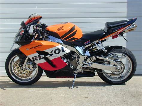 The honda cbr600rr is a 599 cc (36.6 cu in) sport bike made by honda since 2003, part of the cbr series. 2005 Honda CBR®1000RR Repsol For Sale in Cary, NC - Cycle ...