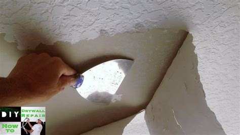 This type of wall and ceiling texture is slightly different than the skip trowel technique we have discussed before. Knockdown textured ceiling bubbling while painting - YouTube