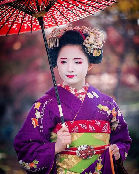 芸妓さんと舞妓さんのブログ 画像 kanzashi japan japanese beauty