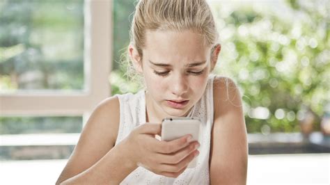 Mobile Phone And Screen Addiction Among Children Is On The Rise Jill