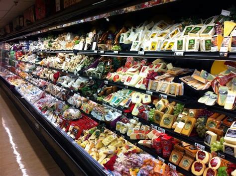 What is a typical dinner in mexico? Grocery Stores Near Me - PlacesNearMeNow