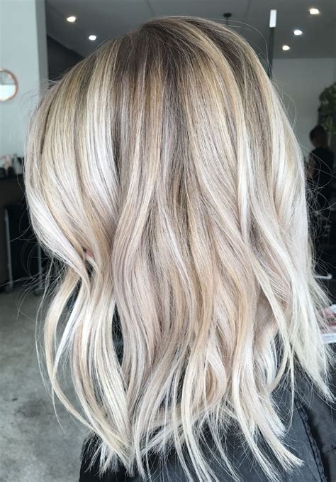 de 25 bedste idéer inden for cool blonde highlights på pinterest blonde striber og blond hår