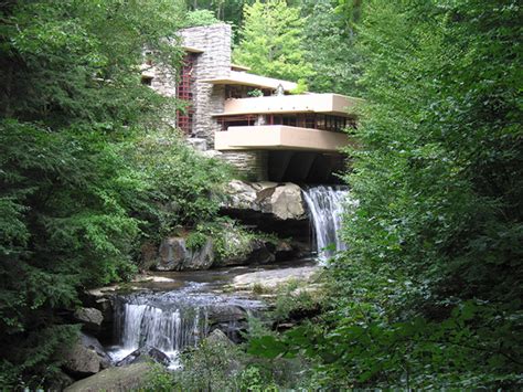 Frank Lloyd Wrights Fallingwater Explained Architecture Agenda