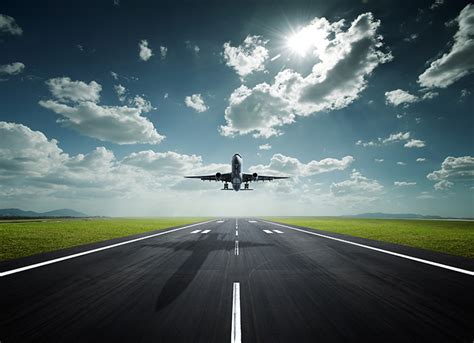 عکس باند فرودگاه و هواپیما مسترگراف