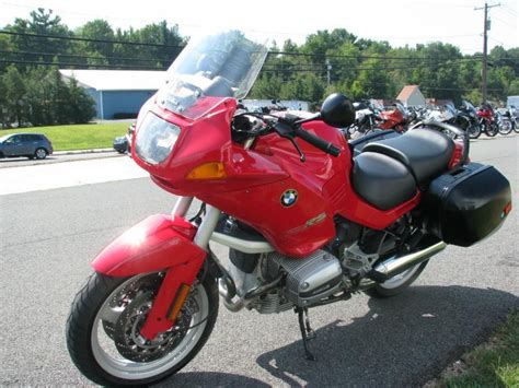 Also pay attention to the other series of the motorcycle, for example, 1996. 1996 BMW R1100RS Sportbike for sale on 2040-motos