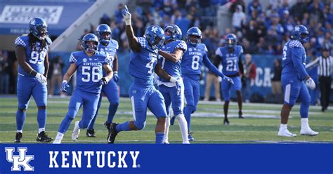 Kentucky Tops Middle Tennessee For Eighth Win Of Season Uk Athletics
