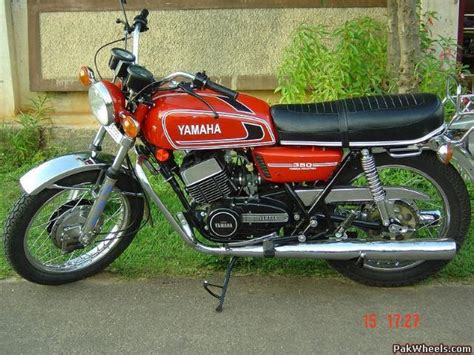 Despite being one of the youngest players in the indian. Who loves 2-Stroke bikes? - General Motorcycle Discussion ...