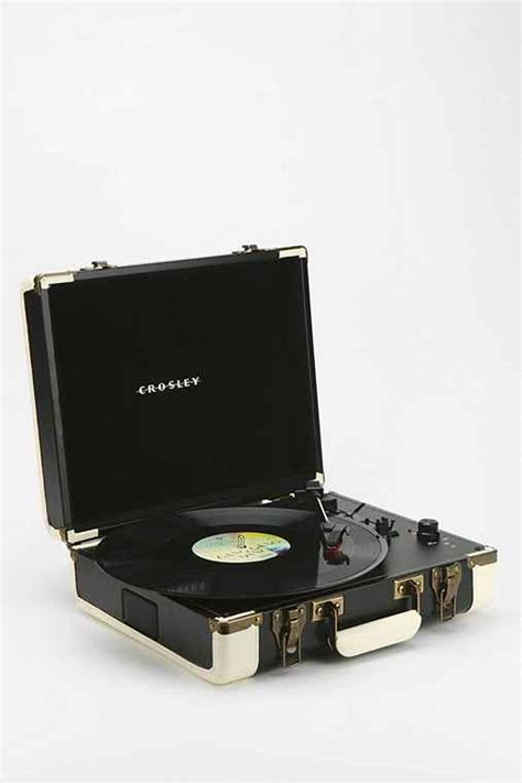 Crosley Executive Usb Portable Vinyl Record Player Urban Outfitters