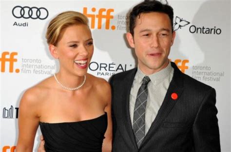 Mit Ihrem Film Don Jon Im Gepäck Reist Scarlett Johansson Nach Toronto