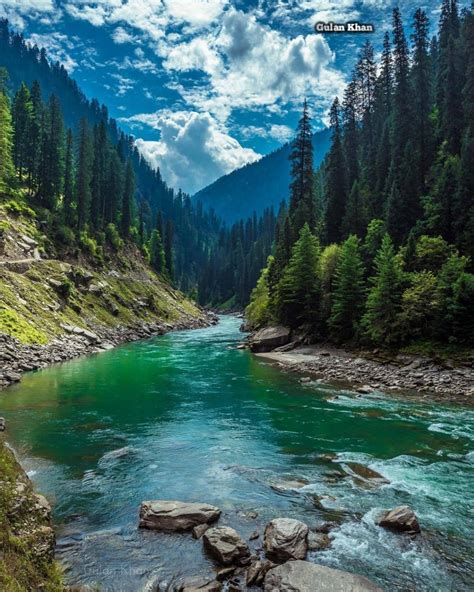Pakistan Very Nice Captured The Beautiful Scenery And Beauty Of Neelum River And Valle