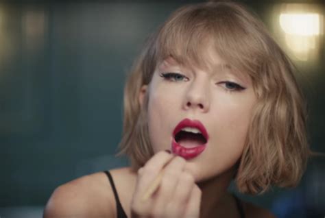 7 Lipsticks That Perfectly Match Taylor Swifts Apple Music Ad