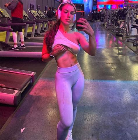 Chrysti Ane Complete Profile Height Weight Biography Healthtasy