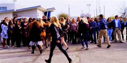 Butts Dropped Veronica Mars Control Crowd Marshmallows