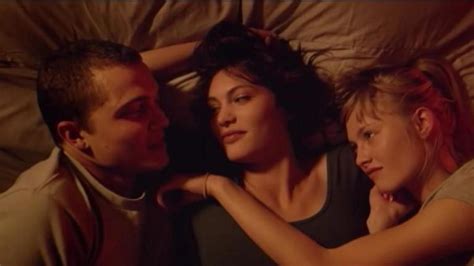 Еротичні фільми про кохання сцени сексу утрьох відео
