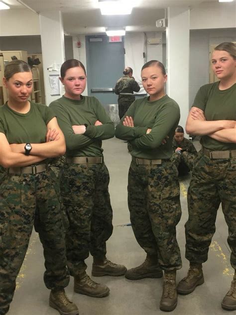 usmc female marines🇺🇸 female marines military women army women