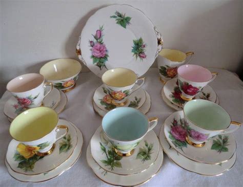 Vintage China Tea Set Harry Wheatcroft World Famous Roses By Roslyn 21 Piece Harleqin Tea