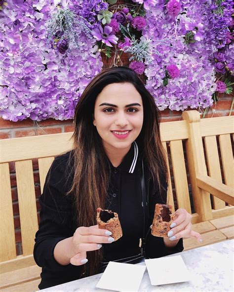 Meet Dubais Celebrity Blogger Lavina Israni Ibtimes India