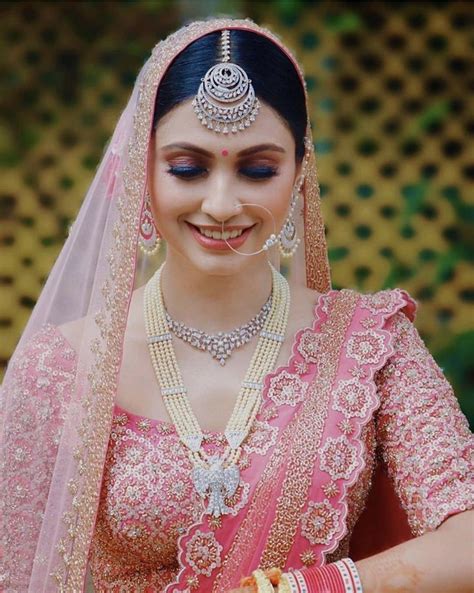 Pin By Bichtien83 On Wedding Bridal Inspiration In 2020 Indian Bride South Indian Bridal