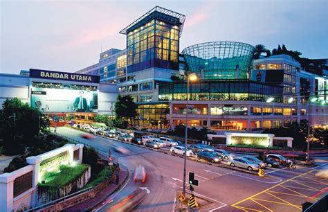 Genting express bus and skyways fares for 2021. I Grew Up In Genting Highlands & Here's What Life On A ...