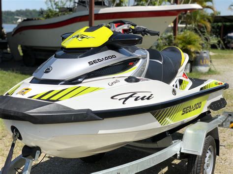 Saiba mais sobre a nova plataforma gti, wake, e outras novidades. BRP - SEA DOO - RXT - 330 RS - Estrela Náutica