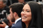 Adriana Lima, apariție spectaculoasă la Cannes 2022. Fostul model și-a ...