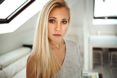 Wallpaper Face Women Model Blonde Depth Of Field Straight Hair
