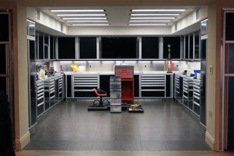 45 Innovative And Unique Man Cave Garage Ideas In 2024 Man Cave Floor
