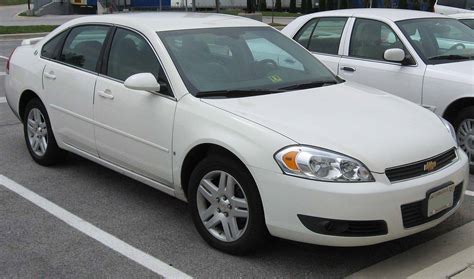 We have detailed info on features and options too. 2007 Chevrolet Impala LS - Sedan 3.5L V6 FFV auto