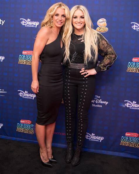Collection with 8040 high quality pics. Jamie Lynn Spears, Daughters Hang Out at Britney Spears' House