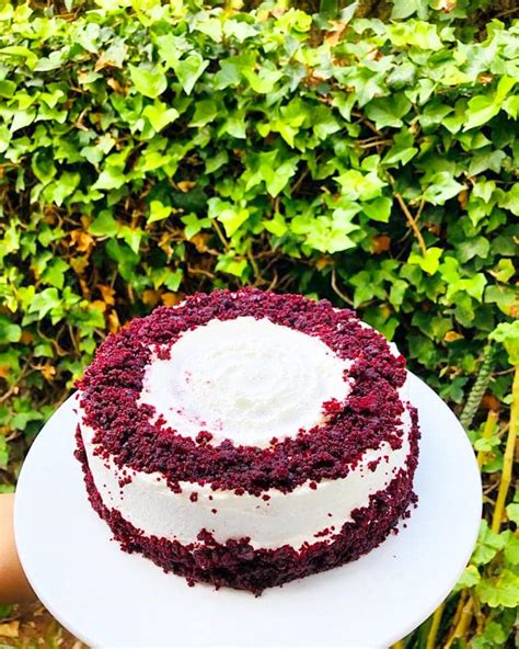 It's frosted with classic ermine icing and gets its red color from beets which is how this the written recipe provides enough icing to cover the entire cake. Nana's Red Velvet Cake Icing : Recipe For Red Velvet Cake ...