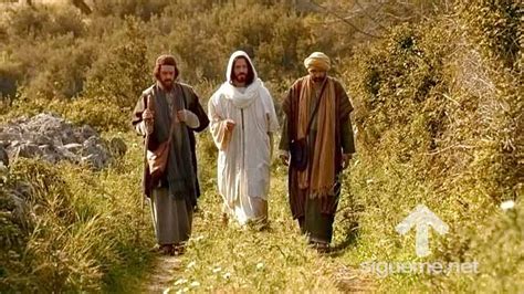 Jesus Emprende Un Camino Con Sus Discipulos Sor Leonor De Santa Maria
