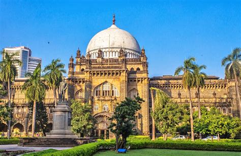 Top 10 Tourist Attractions In Mumbai Low Fare India