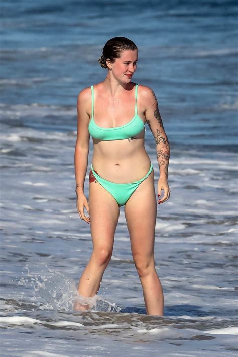 Ireland Baldwin Looks Stunning In A Bikini While Out With Friends On The Beach In Malibu