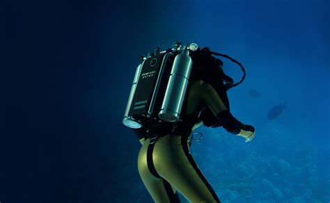 Padi will also train children. Poseidon Diving Systems Launches New Rebreather Website ...