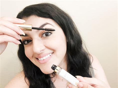 3 steps to longer eyelashes and enhanced brows naturally diy lash growth serum with castor oil