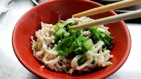 1,403 likes · 11 talking about this · 22,069 were here. 台南人帶路/中西區民生路/食記FOOD#4/卓家汕頭魚麵/TAINAN SERIES - YouTube