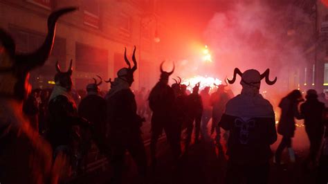 Fiestas De Sant Antoni Y Sant Sebastià Mallorca