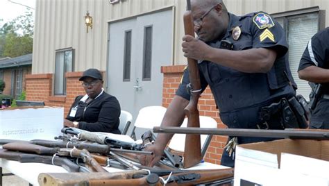 Lieutenant Reginald Fitts Voted Back To Selma Police Department The Selma Times‑journal The