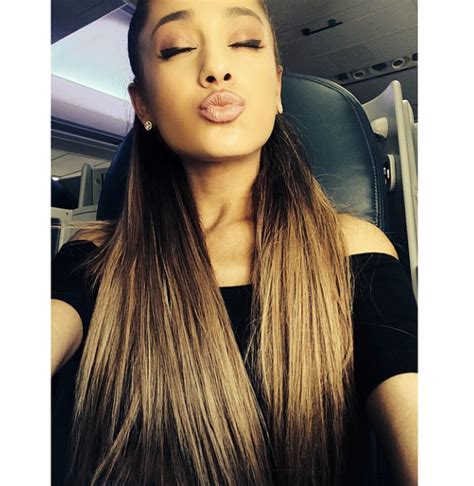 A Definitive Ranking Of Ariana Grande S Kissy Faces From 2014 Bustle
