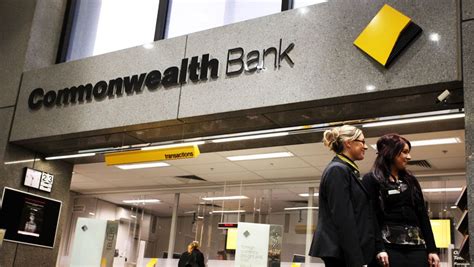 That's why canstar has crunched the numbers on 15 travel money cards on our database to see which ones offer outstanding value to aussie adventurers. Commonwealth Bank shakes up free credit card travel ...