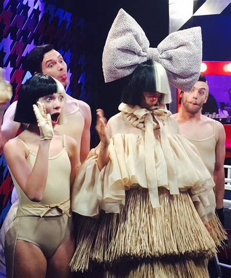 Siafurlersource Sia And Maddie Ziegler On The Voice Backstage