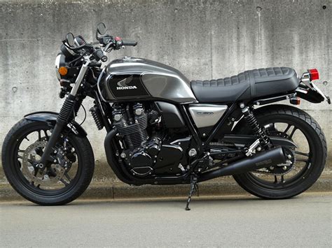 Finding spare parts can be frustrating! HONDA CB1100 CUSTOM | WhiteHouse | Samurider.com