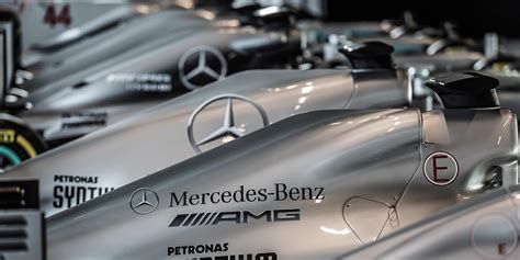 Inside Mercedes Amg Formula 1 Hq What It Takes To Win Drive