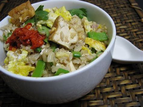 This salted fish fried rice is essentially seasoned rice, but if you're looking to make this more into a meal, you could add some ground or chopped chicken and veggies, and call it a day! Salted fish fried rice with brown rice | Fried fish, Brown ...