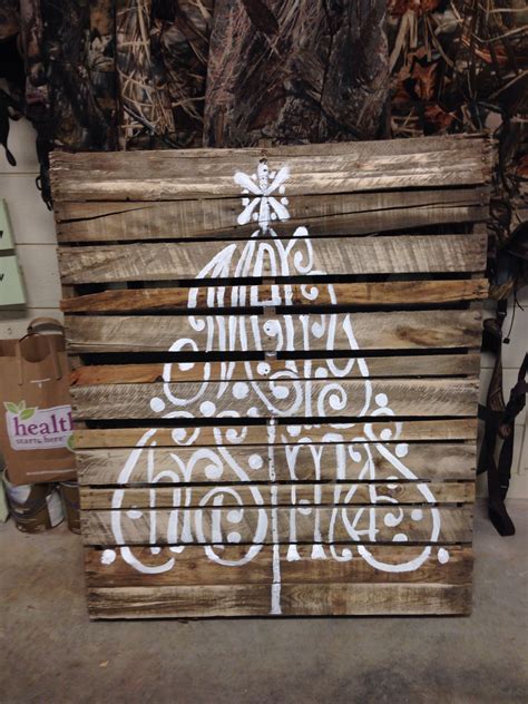 Christmas Pallet Sign For The Yard Thanks To Vanessa For The Idea Of